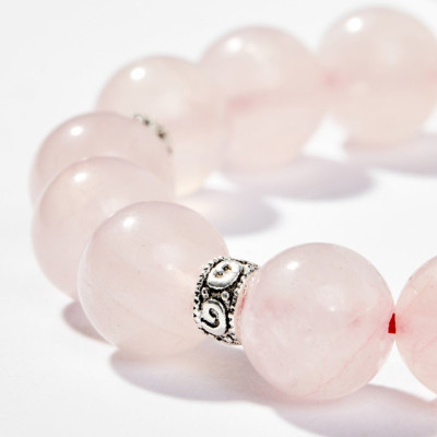 Vòng Tay Phong Thủy Đá Thạch Anh Hồng Phối Charm Tỳ Hưu Bạc (10mm) Mệnh Hỏa, Thổ Ngọc Quý Gemstones