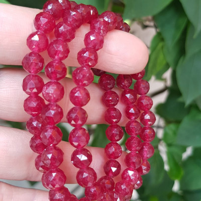 Vòng tay phong thuỷ may mắn mới đá Thạch anh dâu hồng điều đậm giác ánh sáng đẹp quấn tay kiểu 3 vòng Size hạt 7mm Vòng thạch anh dâu giác tự nhiên đậm màu điều rất đẹp Vòng chuẩn hợp nữ mệnh hoả mệnh thổ quà tặng phụ nữ quý chị đeo may mắn đẹp ạ