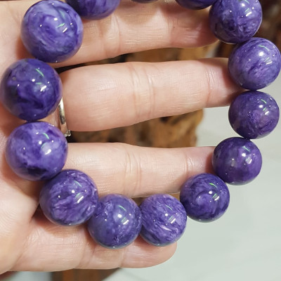 Vòng tay phong thuỷ may mắn nam đá mắt rồng tím vân tự nhiên sịn đẹp sang lắm size vòng hạt 16mm hay 16li màu tím rịm vân tự nhiên của đá mắt rồng Vòng chuẩn hợp Nam mệnh hỏa, mệnh thổ đeo rất sang đẹp hợp mệnh hợp màu hợp làm ăn may mắn tốt đẹp ạ