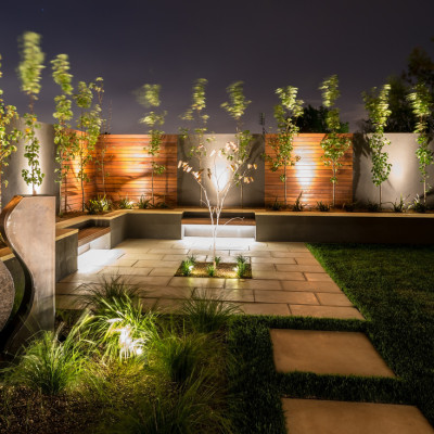 Đèn pha 2G PANASONIC Chiếu sáng ngoài trời, Kháng nước IP65, Công suất 70W/100W/150W/200W, Tuổi thọ 25.000h