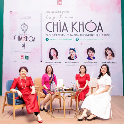 Sách Tay Hòm Chìa Khóa - Bí quyết quản lý tài sản cho người chưa giàu - Luật sư Đậu Thị Quyên - Doanh nhân Nguyễn Thị Hải Bình - Nhà đào tạo Nguyễn Bình Minh