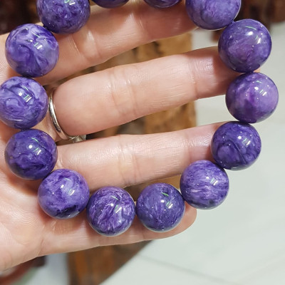 Vòng tay phong thuỷ may mắn nam đá mắt rồng tím vân tự nhiên sịn đẹp sang lắm size vòng hạt 16mm hay 16li màu tím rịm vân tự nhiên của đá mắt rồng Vòng chuẩn hợp Nam mệnh hỏa, mệnh thổ đeo rất sang đẹp hợp mệnh hợp màu hợp làm ăn may mắn tốt đẹp ạ