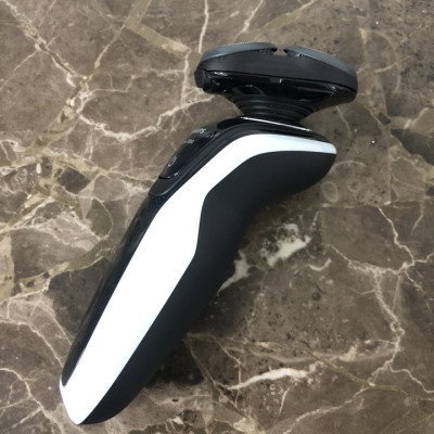Máy cạo râu khô và ướt Philips S5080/03- hàng chính hãng 