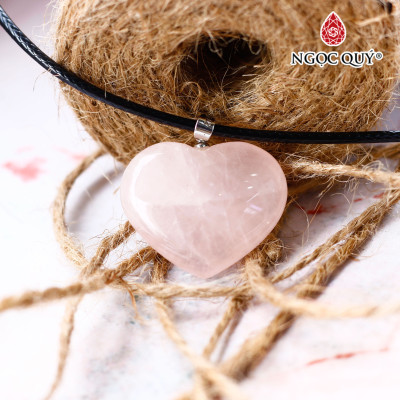 Mặt dây chuyền hình trái tim đá thạch anh hồng - Ngọc Quý Gemstones