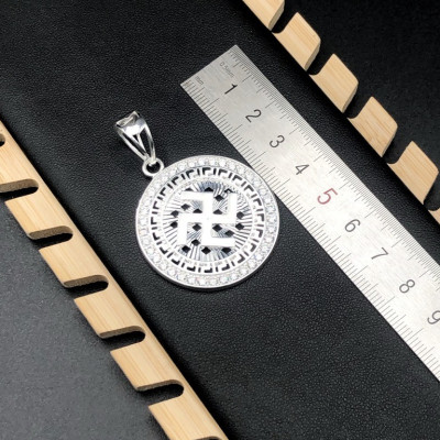 Mặt Dây Chuyền Nam Chữ Vạn Đính Đá Chính Hãng Bạc Hiểu Minh MDN470