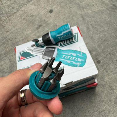 BỘ TUA VÍT 8 TRONG 1 (TAY VẶN XOAY CHIỀU) TOTAL TACSDS1726 - HÀNG CHÍNH HÃNG