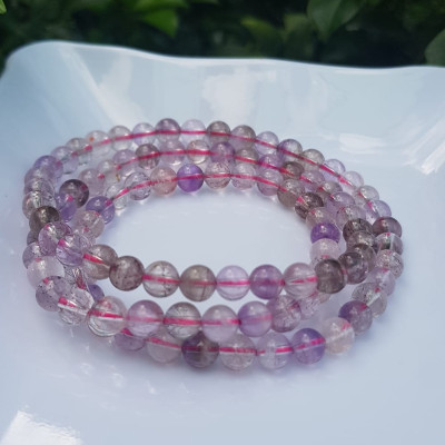 Vòng Tay phong thủy Đá Super Seven tự nhiên bóng đẹp Size vòng hạt 6mm kiểu quấn tay 3 vòng đẹp lắm ạ Super Seven màu tím tím trắng bóng thiệt là đẹp ạ