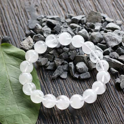 Vòng Thạch Anh Ưu Linh Trắng Malaysia 10mm Ngọc Quý Gemstones VT113