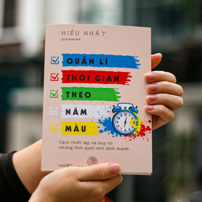 Sách: Quản Lí Thời Gian Theo Năm Màu