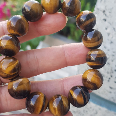 Vòng tay phong thủy Nam Đá Mắt Hổ Vàng Nâu Đậm bóng đẹp Size 4mm hay 14li gồm 14 hạt Hợp nam mệnh thổ mệnh kim ạ