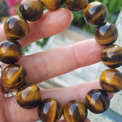Vòng tay phong thủy Nam Đá Mắt Hổ Vàng Nâu Đậm bóng đẹp Size 4mm hay 14li gồm 14 hạt Hợp nam mệnh thổ mệnh kim ạ