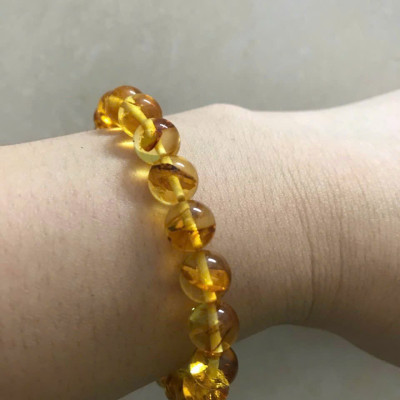 Vòng đeo Tay Nữ Hổ Phách Vàng sịn đẹp size hạt 8mm hợp Nữ mệnh Kim mệnh Thổ mệnh Thủy ạ