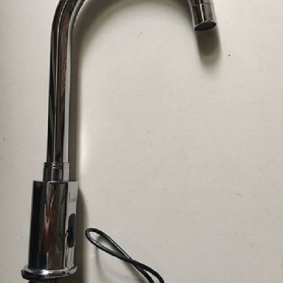 Vòi cảm ứng Lavabo BOBO BB6131