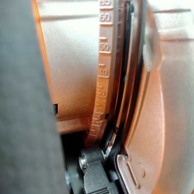 MÁY CƯA ĐĨA TRÒN 185MM 1600W INGCO CS18568 ( TẶNG LƯỠI CẮT VÀ BAO TAY INGCO)- HÀNG CHÍNH HÃNG