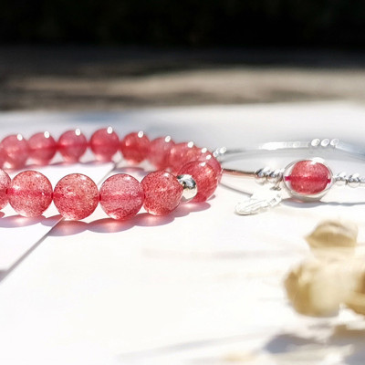 Vòng đôi đá thạch anh dâu phối charm lá bạc mệnh hỏa, thổ - Ngọc Quý Gemstones