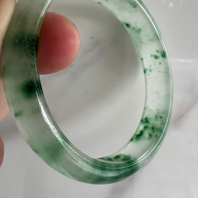 Vòng Tay Nữ Bản Hẹ Đá Mã Não DuLong Trắng Xanh Rong Biển Bông Trong Bóng Đẹp Ni Ni 57mm Cao 12mm Dầy 7mm Nữ 54kg - 58kg đeo tay xinh rẻ đẹp món quà tặng ý nghĩa ạ 