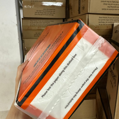 Khăn giấy 4 lớp Chef&Chef treo tường dạng rút tiết kiệm, an toàn, tiện lợi (Thùng 4 bịch)