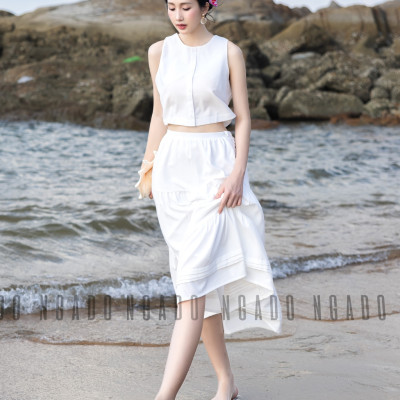 Set áo váy croptop trắng NGADO , váy nữ , set đồ nữ , Set áo nữ thiết kế kèm chân váy