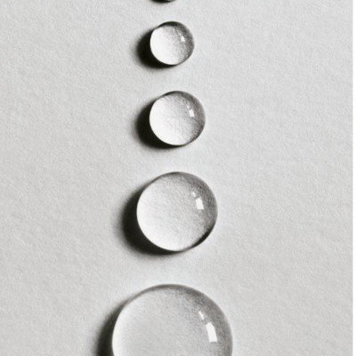 Toner Se Khít Lỗ Chân Lông Chiết Xuất Từ Lá Tía Tô Và Lá Diếp Cá Chinoshio Natural Skin Lotion (Chai 500 mL)