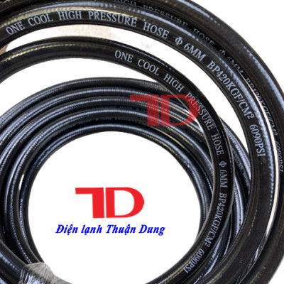 Dây xịt máy bảo dưỡng điều hòa đời mới