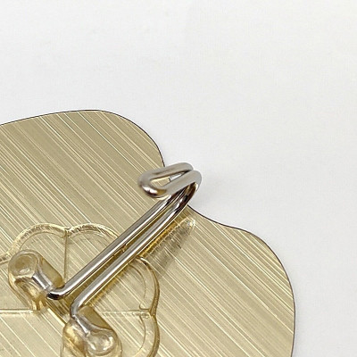 Set 4 móc dán tường NHÔM hình quả táo siêu dính, chịu lực tốt - giao màu ngẫu nhiên