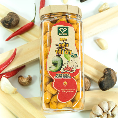 Hạt điều vị tỏi ớt 250g DGfoods/Chili & garlic coated cashew/ HVNCLC, hạt điều bình phước,đặc sản Cần Thơ