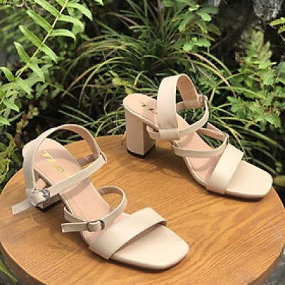 Sandal cao gót hot trend trẻ trung năng động 21284