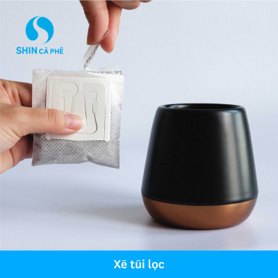 Cà phê Pleiku Robusta - SHIN Cà Phê - Phin giấy - Hộp 5 gói