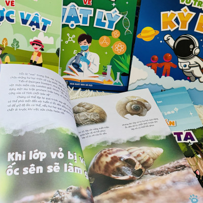 Sách- Vũ Trụ Kỳ Bí trong bộ 10 Vạn Câu Hỏi Vì Sao - Tủ sách Em yêu Khoa học (Phiên bản mới nhất)