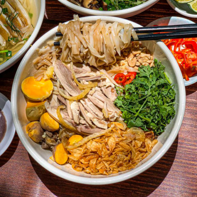 Phở khô Shammi túi 400g (phở khô Việt Nam hàng xuất khẩu)