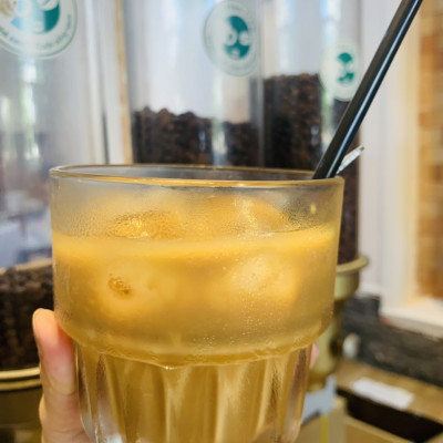 Combo Cafe bột Rang Xay Nguyên Chất Coffee Tree đặt biệt 100% Và Phin Cà Phê Màu Đỏ Cao Cấp thương hiệu Coffee Tree