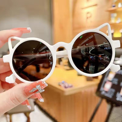 Kính mát râm hình tai mèo chống trấy cao cấp cho bé gái từ 2 đến 7 tuổi - Chóng tia UV - Hàng Loại 1- MINIIN (Giao màu ngẫu nhiên)