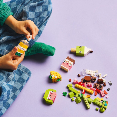 Đồ Chơi Lắp Ráp Bộ Gạch Chi Tiết Chủ Đề Ẩm Thực LEGO CLASSIC 11039 (150 chi tiết)