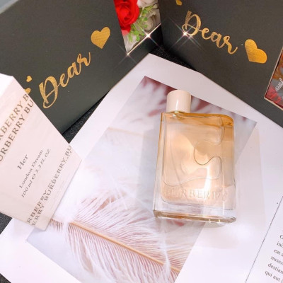 Nước Hoa Nữ Burberry Her London Dream