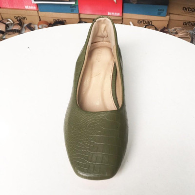 Giày nữ cao gót cao cấp thời trang,trẻ trung đầy phong cách 21139