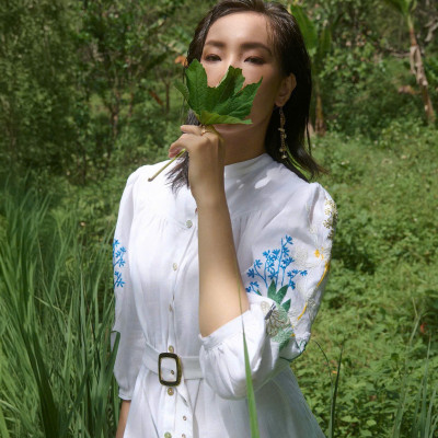 Đầm Linen Thêu Tay Mơ DRE206 thời trang thiết kế Hity