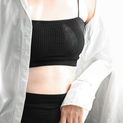 Áo ống nữ có dây mảnh