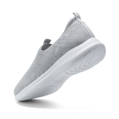 Giày thể thao Biti