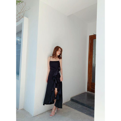 Baciami-Đầm Đen 2 Dây Vạt Xẻ Bèo