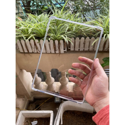 Ốp lưng trong suốt, không ố vàng, chống sốc 4 góc cho Apple iPad 9.7 2017/2018- hàng chính hãng Likgus