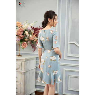 Đầm xòe đuôi cá Tri