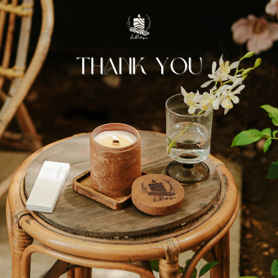 Nến Thơm Trị Liệu Le Rustique Thư Giãn (Fresh Rainfall) - Nến Thơm Cao Cấp - An Toàn Sức Khỏe