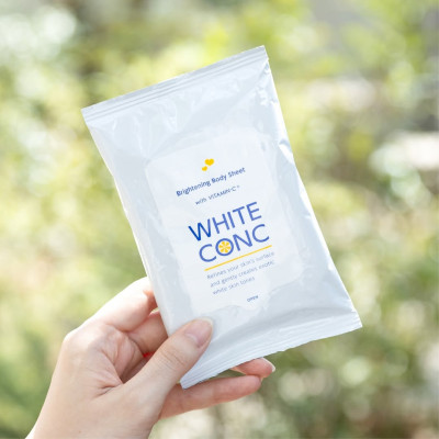 Khăn Ướt Làm Sạch Cơ Thể Dưỡng Trắng Sáng Da White Conc (18 Tờ/Gói)