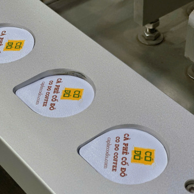 Hộp 6 cốc cà phê muối huế hoà tan Gừng Tuần (6 cốc x 20g)