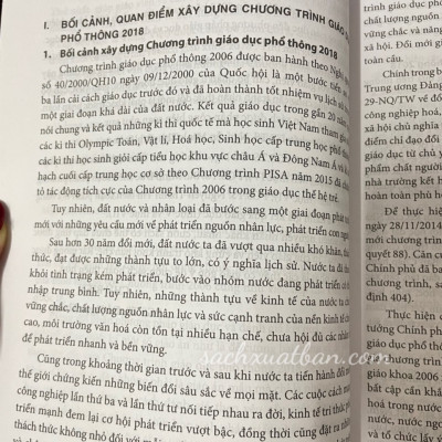 Combo 2 cuốn Hướng Dẫn Dạy Học Môn Toán + Ngữ Văn Trung Học Phổ Thông Theo Chương Trình Giáo Dục Phổ Thông Mới