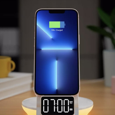 Sạc Wiwu Automatic Positioning 4in1 M11 Dành Cho Điện Thoại Hỗ Trợ Sạc Nhanh Không Dây,  Có Đồng Hồ Báo Thức - Hàng Chính Hãng