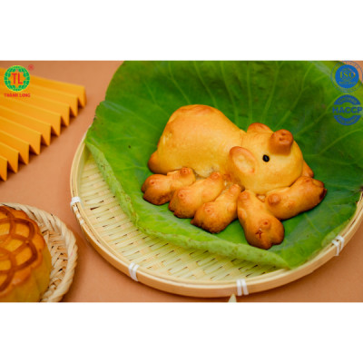 BÁNH TRUNG THU BẦY HEO 5 CON THÀNH LONG - NHÂN ĐẬU XANH 220G - VIỆT NAM